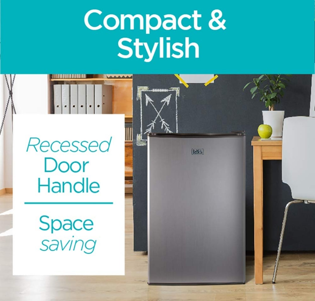 BLACK+DECKER Mini-réfrigérateur compact de 3,2 pi cu, certifié ENERGY STAR, petit réfrigérateur à porte unique avec congélateur, réfrigérateur personnel pour la maison/chambre d'étudiant, réfrigérant R600a, aspect acier inoxydable VCM