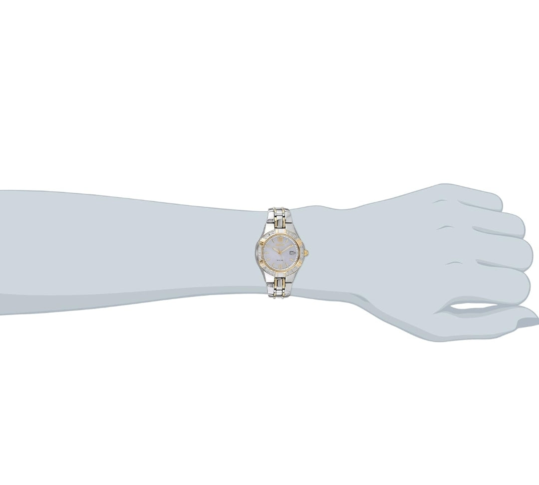 SEIKO Horlosie vir Vroue - Diamantversameling - met 18 Diamantaksente, Sonkrag, Pêrelmoer-Wysplaat, Tweekleurige Roosgoud Vlekvrye Staal Kas & Armband, en Waterbestand tot 50m