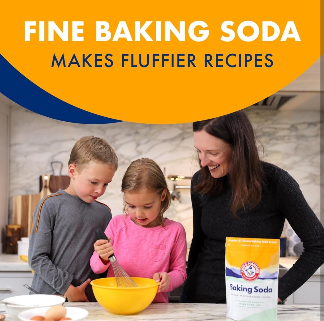 ARM & HAMMER Baking Soda Made in USA, Ideal for Baking, Pure & Natural (2.7lb Bag)