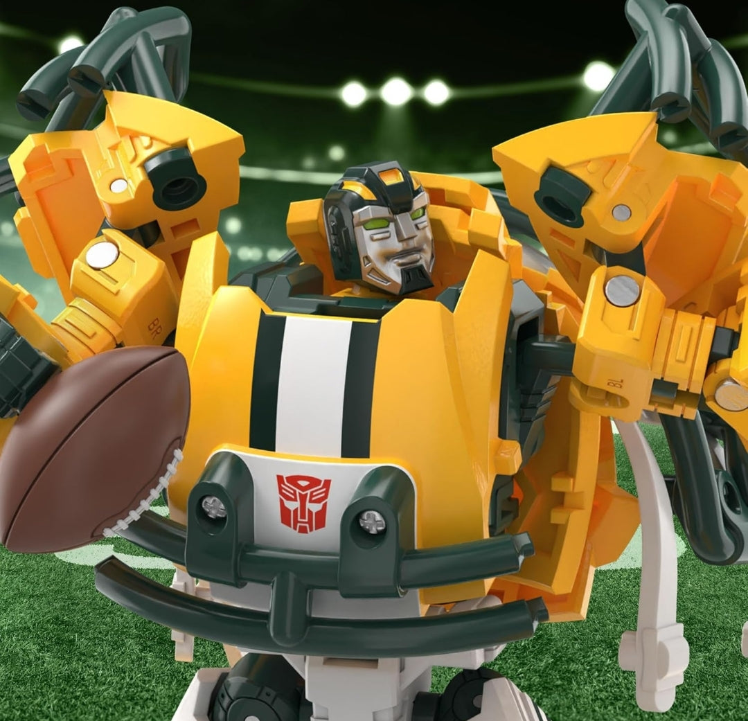 Transformers NFL Green Bay Packers Tundra Prime 5.5-Inch Action Figure Changes from Robot to Helmet, Football Toys for Ages 8+