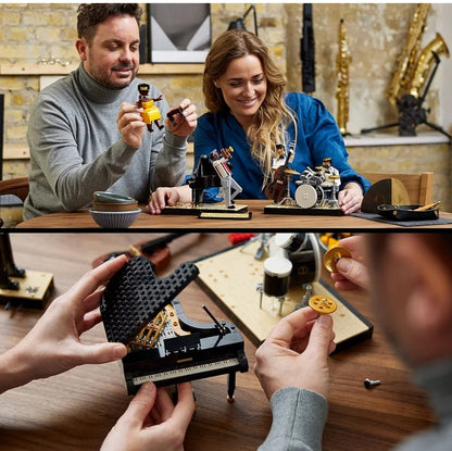 LEGO Ideas Jazz Quartet, Building Set Featuring Stage w/ 4 Band Musician Figures, Includes Piano, Double Bass, Trumpet, and Drum Kit Instruments, Great for Home Display, 21334