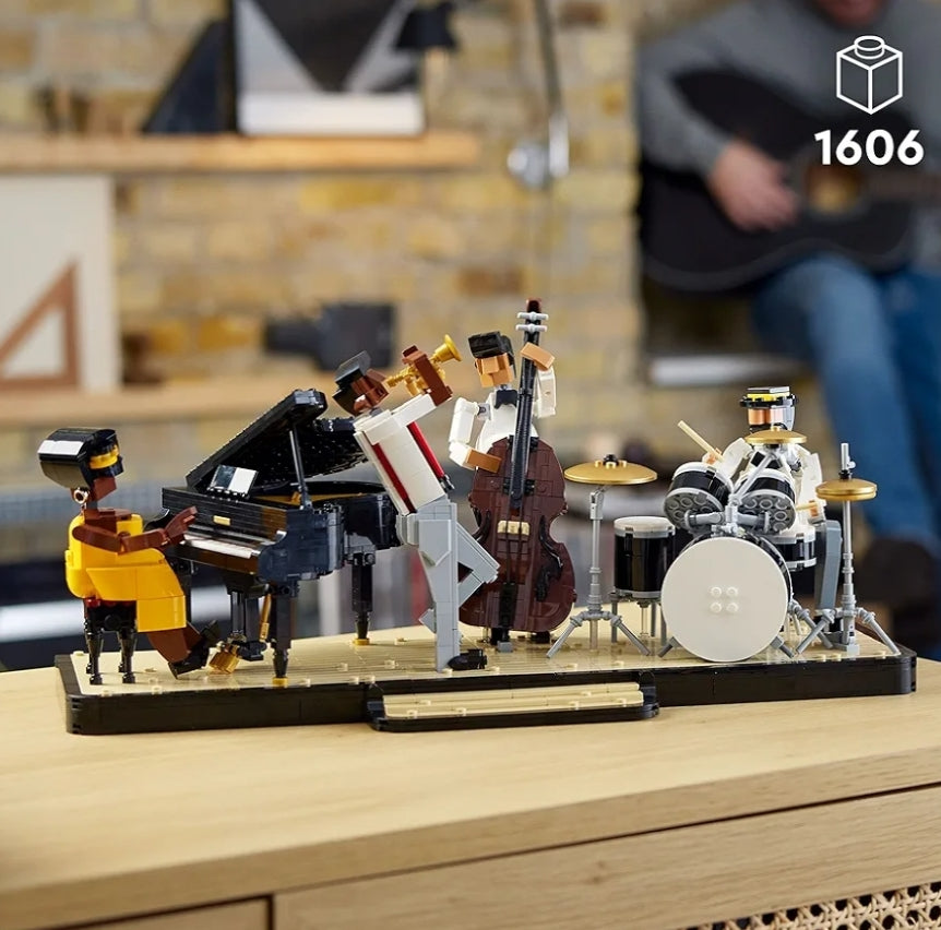 LEGO Ideas Jazz Quartet, Building Set Featuring Stage w/ 4 Band Musician Figures, Includes Piano, Double Bass, Trumpet, and Drum Kit Instruments, Great for Home Display, 21334